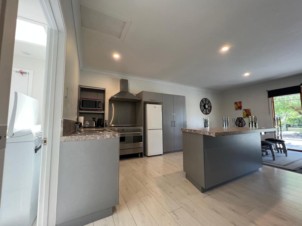 Villa A Cut Above - The Gateway To The Bay Of Islands à Kerikeri Extérieur photo